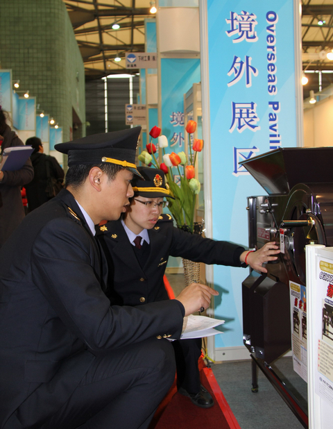 20120301展会监管现场（农用机械）